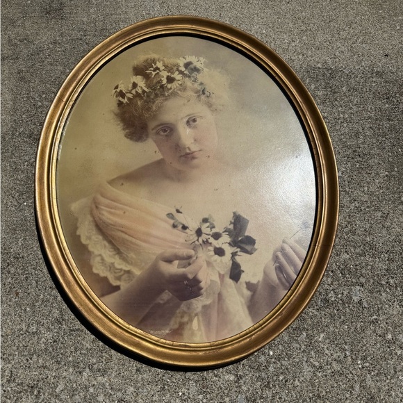 Antique Other - Antique 1898 "He Loves Me Not" Oval Portrait with Gold Frame